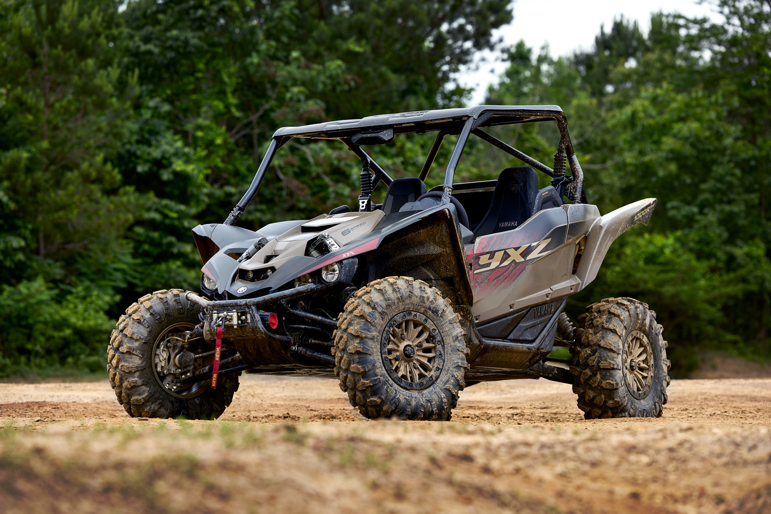 Yamaha Unleashes the 2024 YXZ1000R SS, Redefining Pure Sport